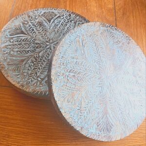 COPY - Decorative Wooden Counter Stands